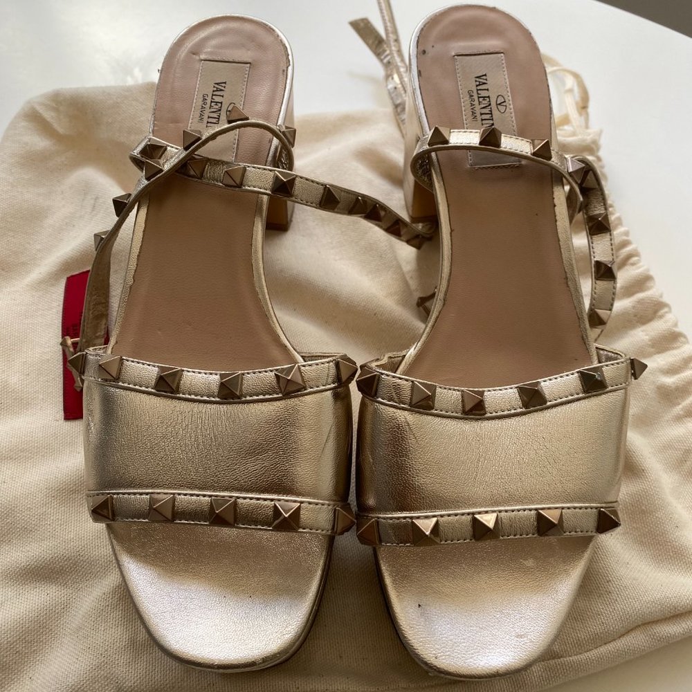 Valentino Rockstud Platform Gold Stud Ankle Strap Sandal Block Heel Pump 39.5